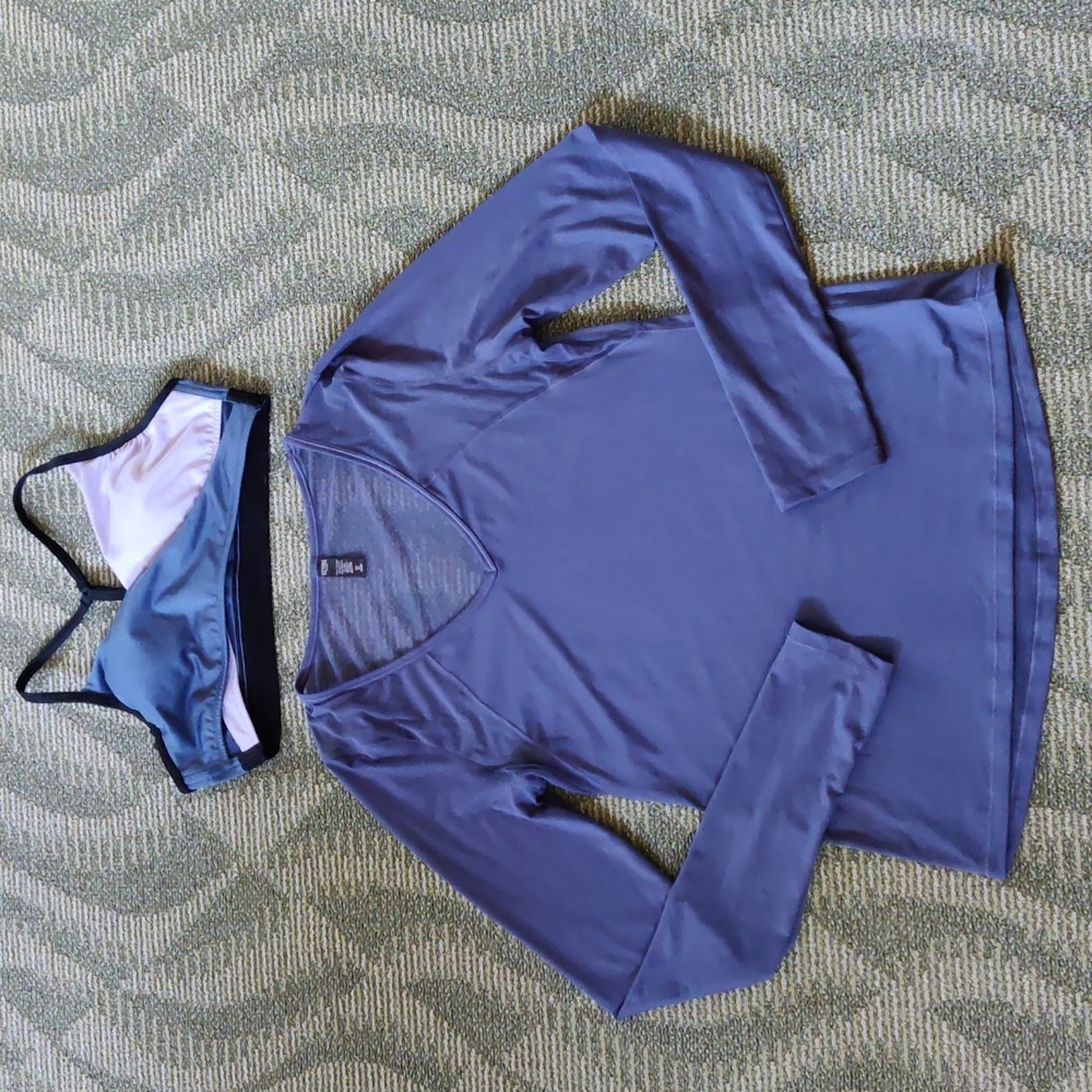 Victoria's Secret Bra Medium and Long Sleeve Top Small